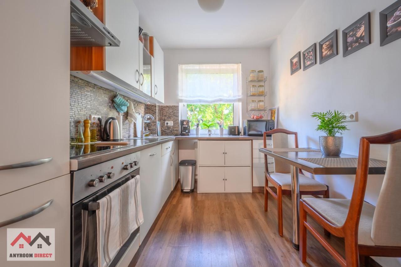 Anyroomdirect Private Apartments Near Hannover Exhibition Room Agency المظهر الخارجي الصورة
