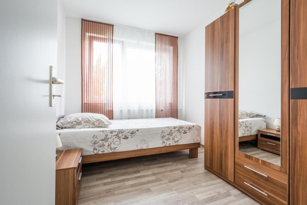 Anyroomdirect Private Apartments Near Hannover Exhibition Room Agency المظهر الخارجي الصورة